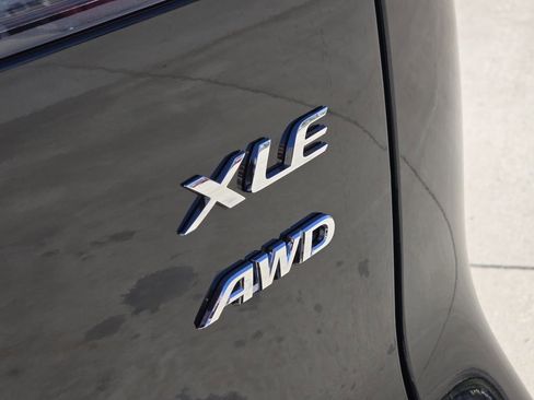 New 2026 Toyota Corolla Cross XLE image 9