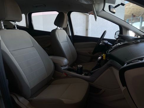 Used 2014 Ford C-MAX SE image 16