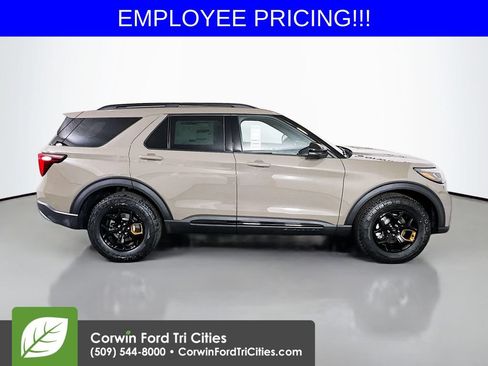 New 2026 Ford Explorer Tremor w/ Tremor Convenience Package AWD/4WD image 18