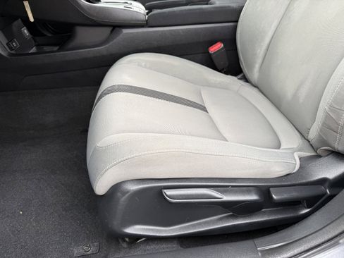 Used 2019 Honda Civic LX image 22