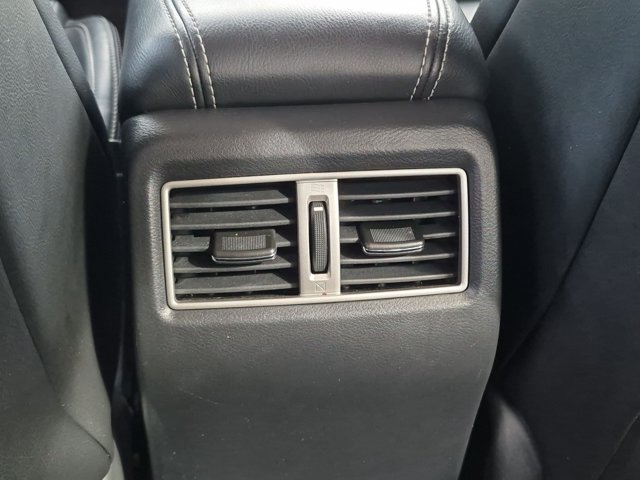 Used 2022 Nissan Maxima SV w/ Floor Mat Group FWD image 17