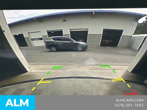 Used 2025 Nissan Rogue SV image 33