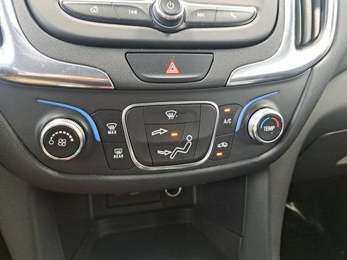 Used 2020 Chevrolet Equinox LT FWD image 14
