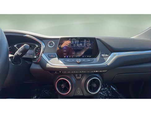 Used 2019 Chevrolet Blazer LT AWD/4WD image 17