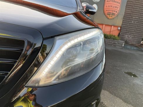 Used 2015 Mercedes-Benz S 550 Sedan image 7