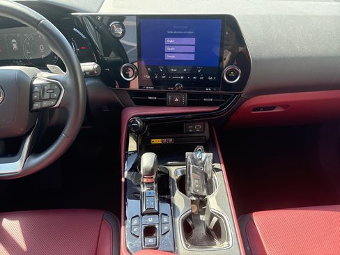 Used 2025 Lexus NX 350 AWD w/ Cold Area Package image 30