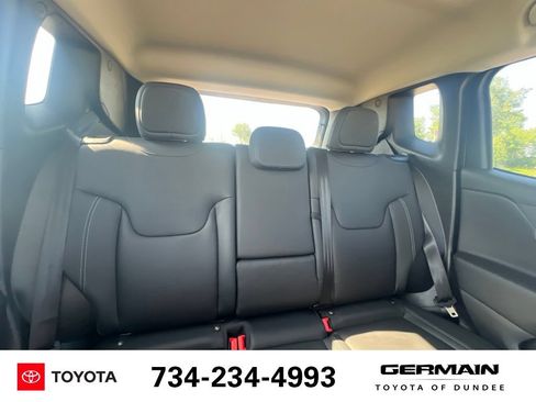 Used 2021 Jeep Renegade Limited AWD/4WD image 30