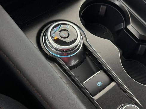 New 2026 Ford Explorer Active RWD image 25