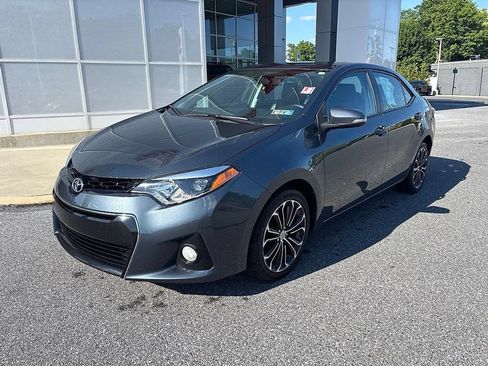 Used 2016 Toyota Corolla S Premium FWD image 2