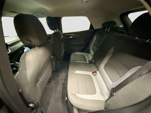 Certified 2025 Chevrolet TrailBlazer LT AWD/4WD image 25
