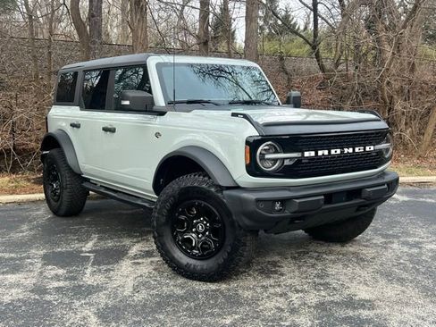 Used 2022 Ford Bronco Wildtrak image 7