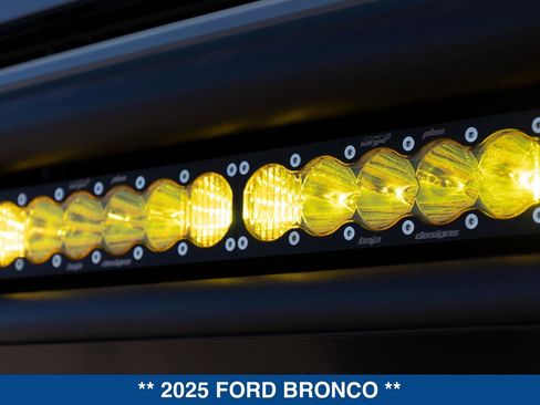 New 2025 Ford Bronco Badlands AWD/4WD image 22