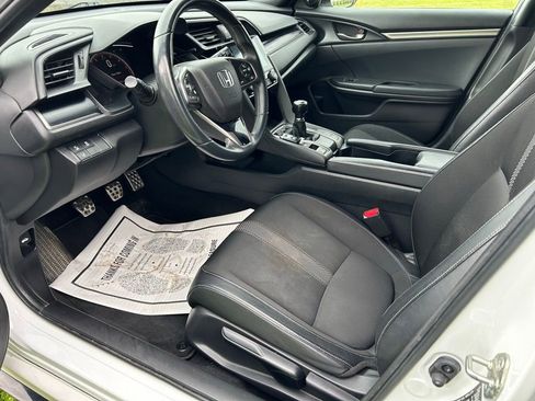 Used 2021 Honda Civic Sport image 11