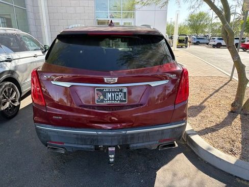 Used 2017 Cadillac XT5 Luxury AWD/4WD image 2