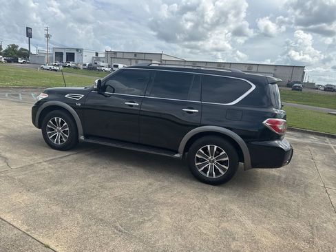Used 2020 Nissan Armada SL w/ Premium Package image 10