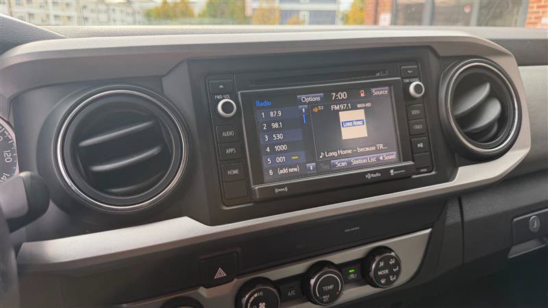 Used 2019 Toyota Tacoma SR5 AWD/4WD image 33