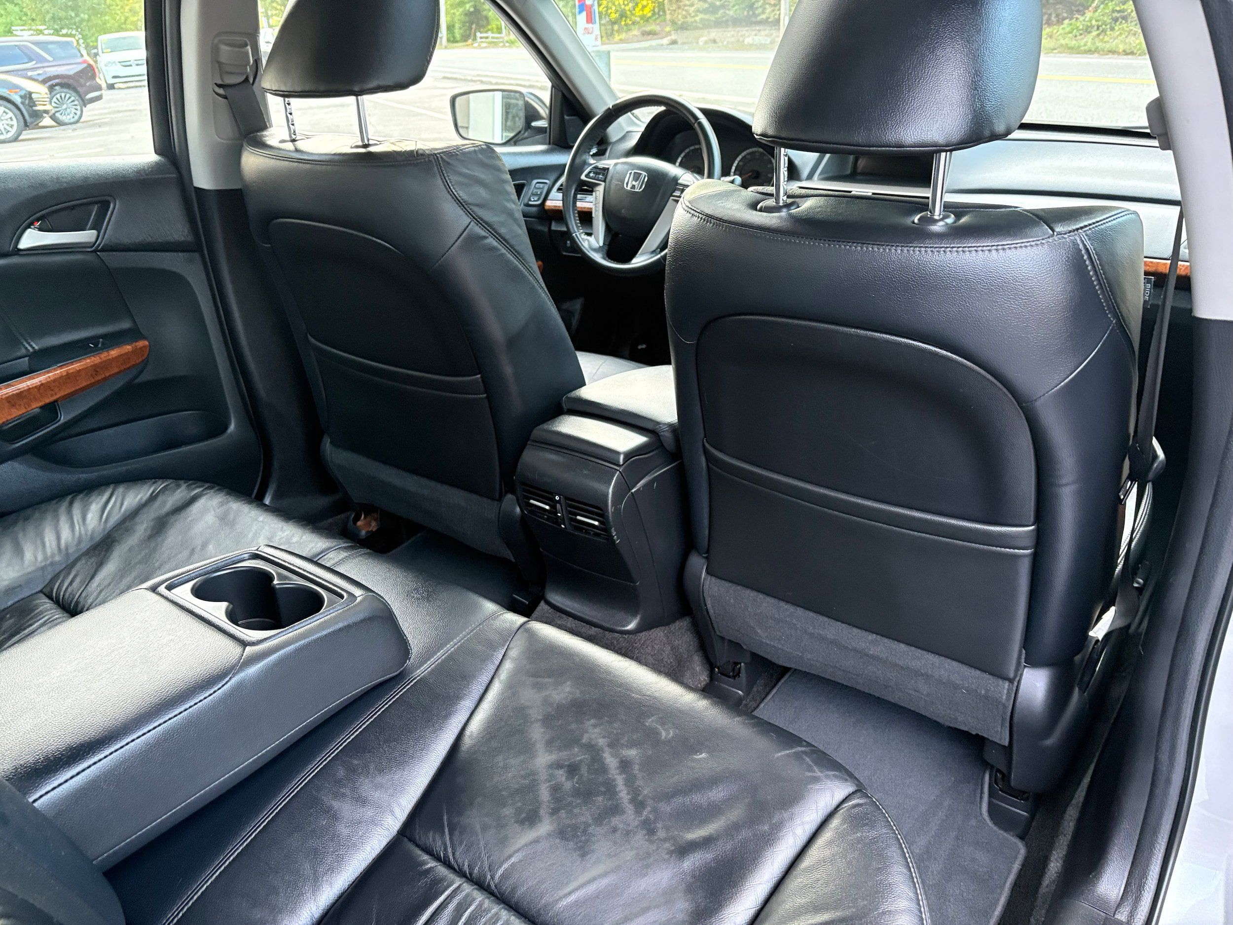 Used 2011 Honda Accord EX-L image 31