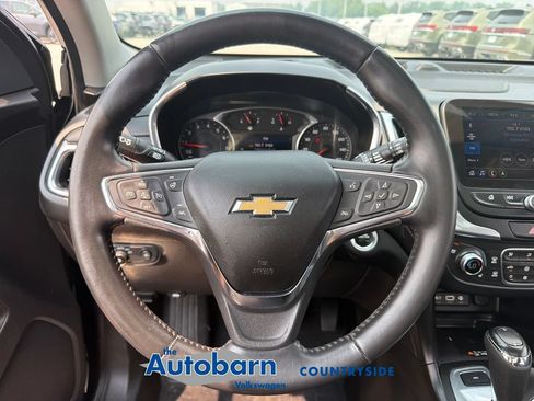 Used 2021 Chevrolet Equinox Premier AWD/4WD image 12