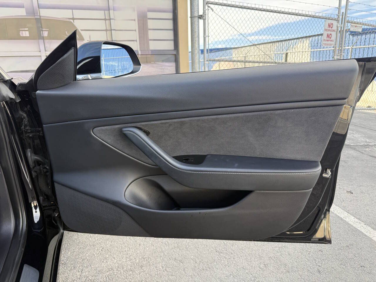 Used 2020 Tesla Model 3 Long Range AWD/4WD image 19