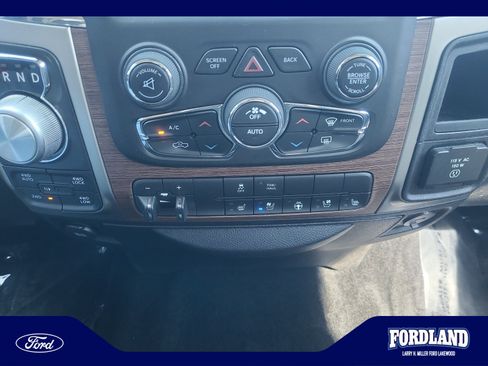 Used 2014 RAM 1500 Laramie AWD/4WD image 31