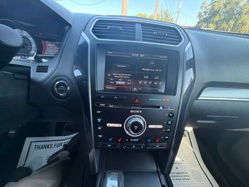 Used 2016 Ford Explorer Sport w/ Equipment Group 401A AWD/4WD image 32