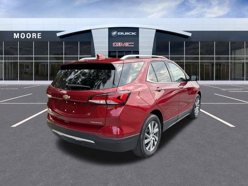 Used 2023 Chevrolet Equinox Premier image 4