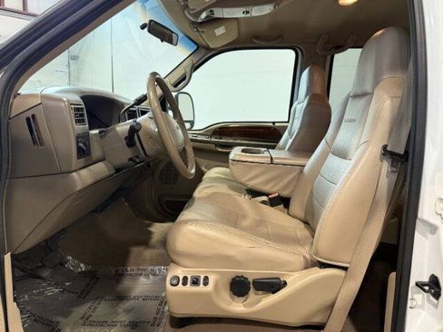 Used 2002 Ford F350 XLT AWD/4WD image 15