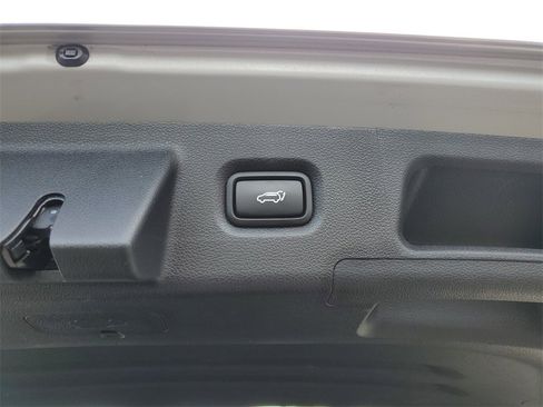 Used 2022 Hyundai Santa Fe XRT image 8