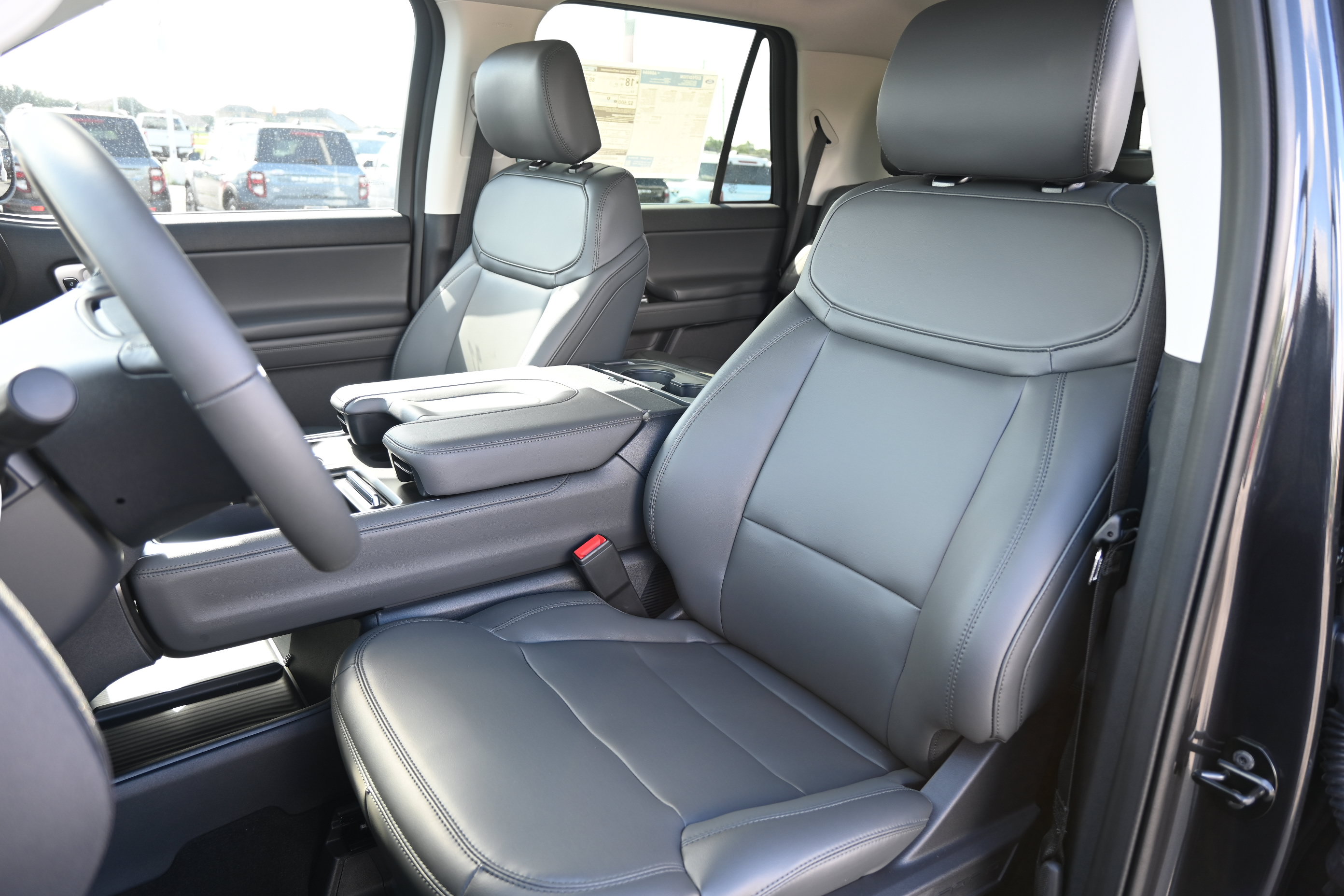 New 2027 Ford Expedition Active RWD image 30