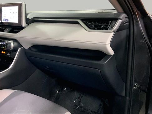 Certified 2025 Toyota RAV4 XLE w/ Weather Package AWD/4WD image 19