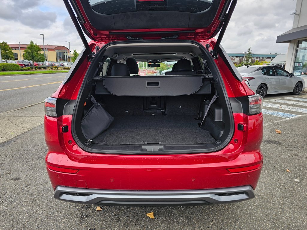 New 2026 Mitsubishi Outlander SEL AWD/4WD image 10