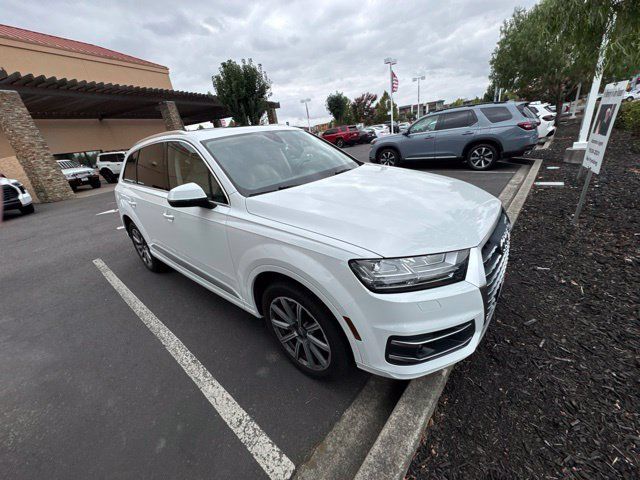 Used 2018 Audi Q7 2.0T Premium Plus w/ Premium Plus Package AWD/4WD image 55
