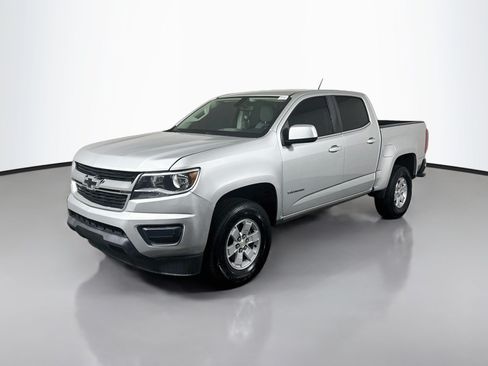 Used 2018 Chevrolet Colorado W/T w/ WT Convenience Package RWD image 4