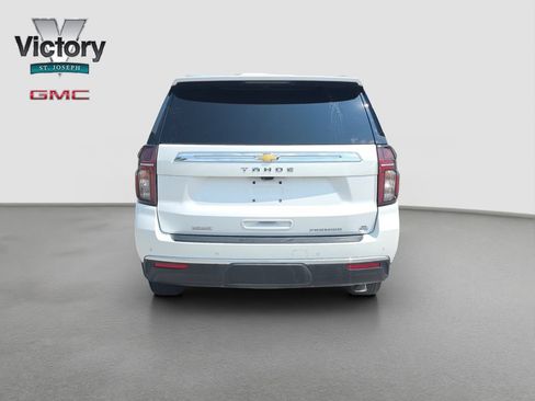 Used 2023 Chevrolet Tahoe Premier AWD/4WD image 16