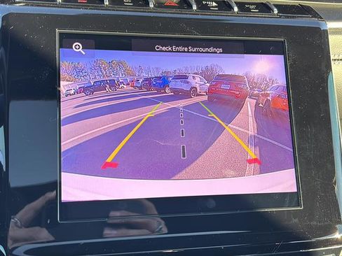 New 2025 Jeep Grand Cherokee L Laredo image 32