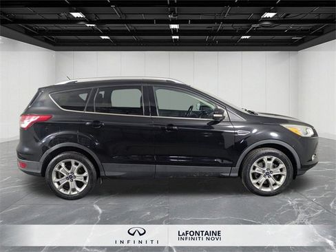Used 2016 Ford Escape Titanium image 6