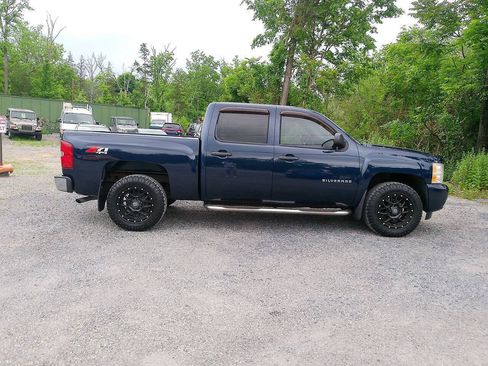 Used 2011 Chevrolet Silverado 1500 LT w/ All-Star Edition AWD/4WD image 21
