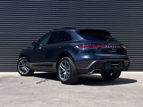 New 2026 Porsche Macan image 3