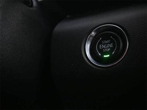 Used 2025 GMC Acadia Elevation image 14