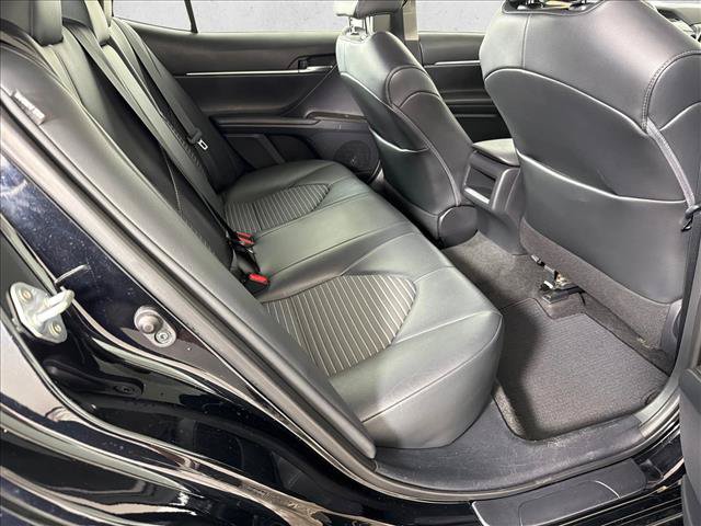 Used 2021 Toyota Camry SE FWD image 15