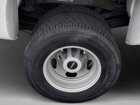 Used 2014 GMC Sierra 3500 W/T AWD/4WD image 9