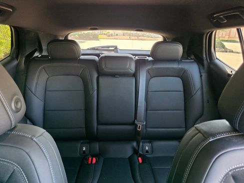 Certified 2024 Chevrolet Equinox EV LT FWD image 25