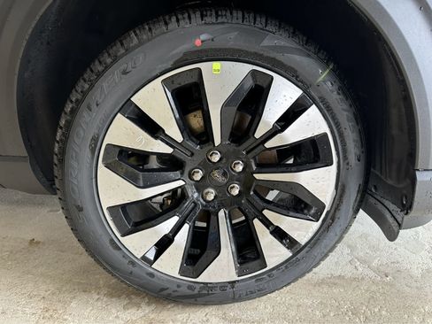 New 2026 Ford Explorer Platinum w/ LUX Leather Package image 37