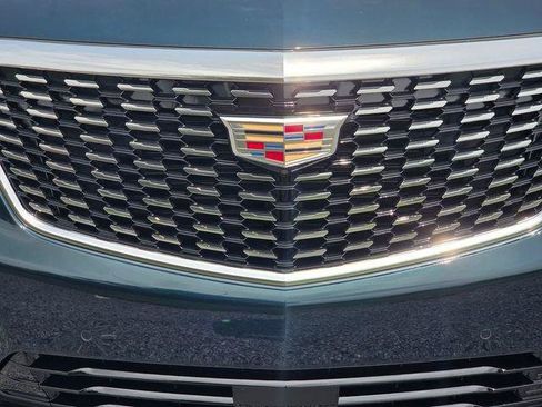 New 2026 Cadillac XT5 Premium Luxury w/ Driver Assist Package FWD image 9