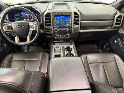 Used 2021 Ford Expedition XLT RWD image 15