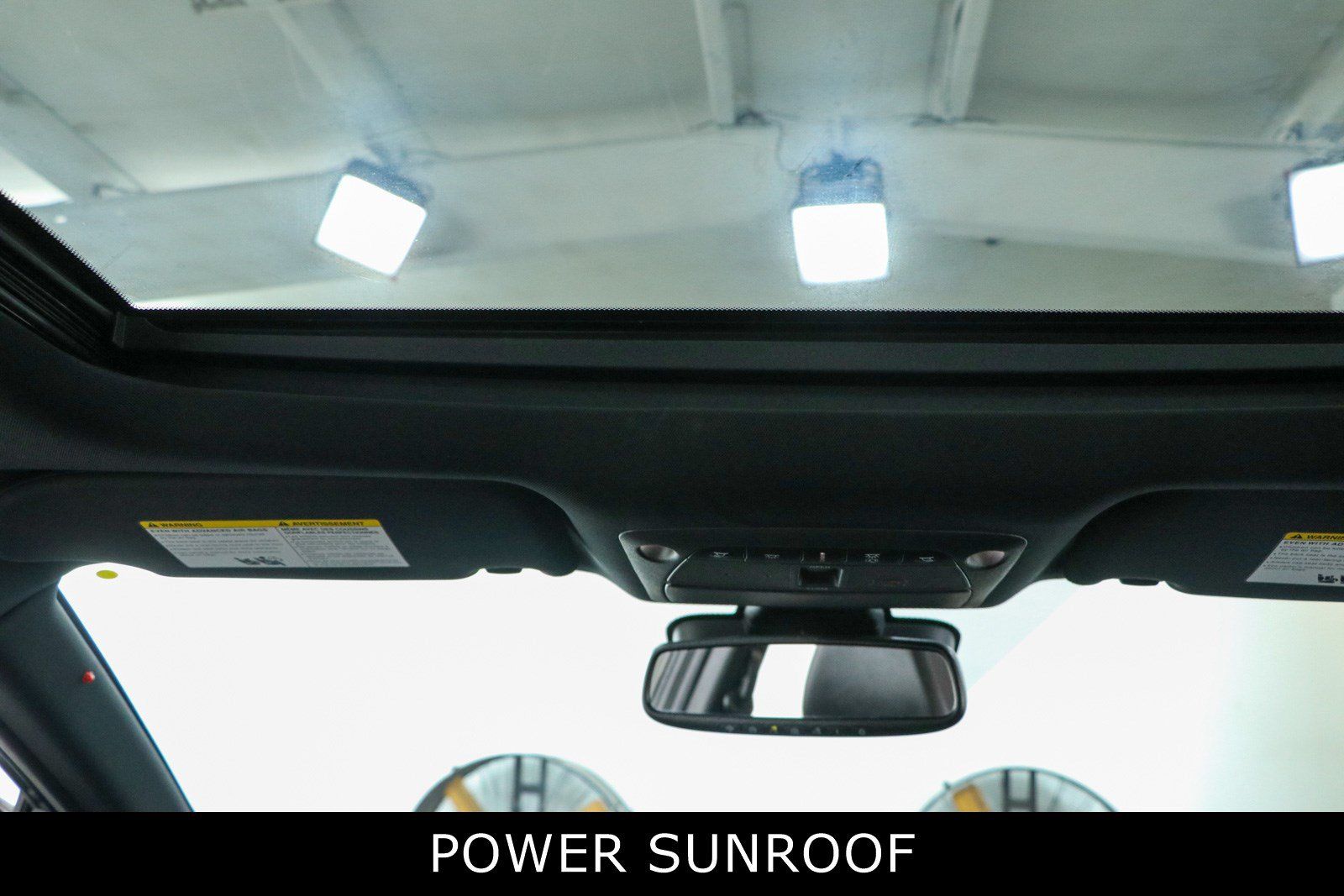 Used 2021 Nissan Maxima SR w/ Sport Mat Group FWD image 21