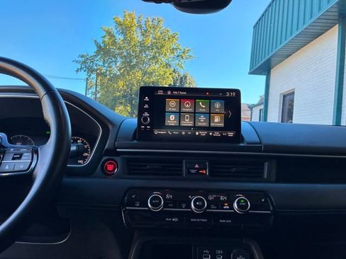 Used 2023 Honda Pilot Touring image 26