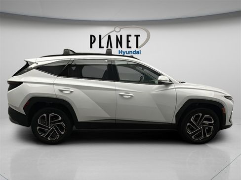 New 2026 Hyundai Tucson Limited image 8