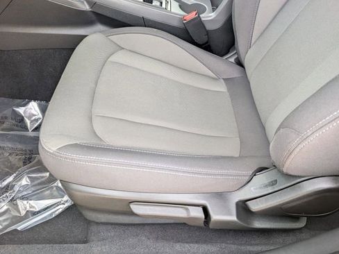 Used 2024 Subaru Crosstrek 2.0i image 12