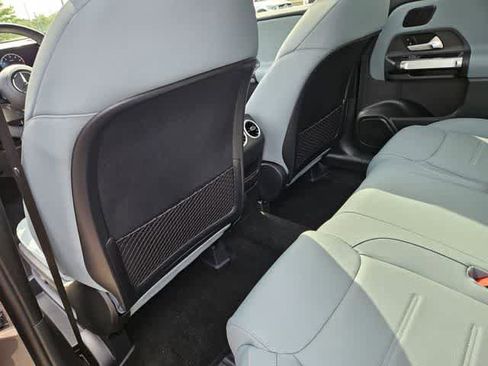 Used 2026 Mercedes-Benz GLB 250 image 16